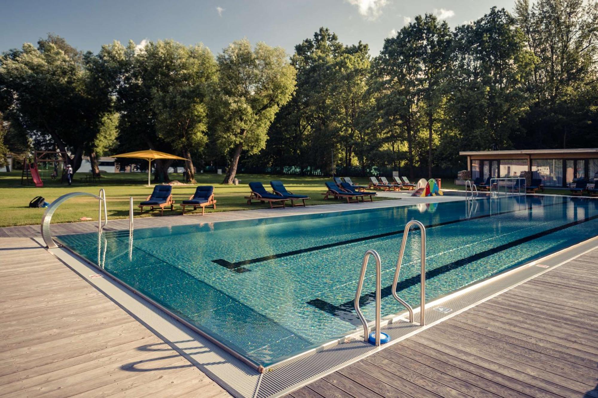 צ'סקה בודיוביצה Villa Resort & Organic Spa - Zahajen Prodej Letni Sezony מראה חיצוני תמונה