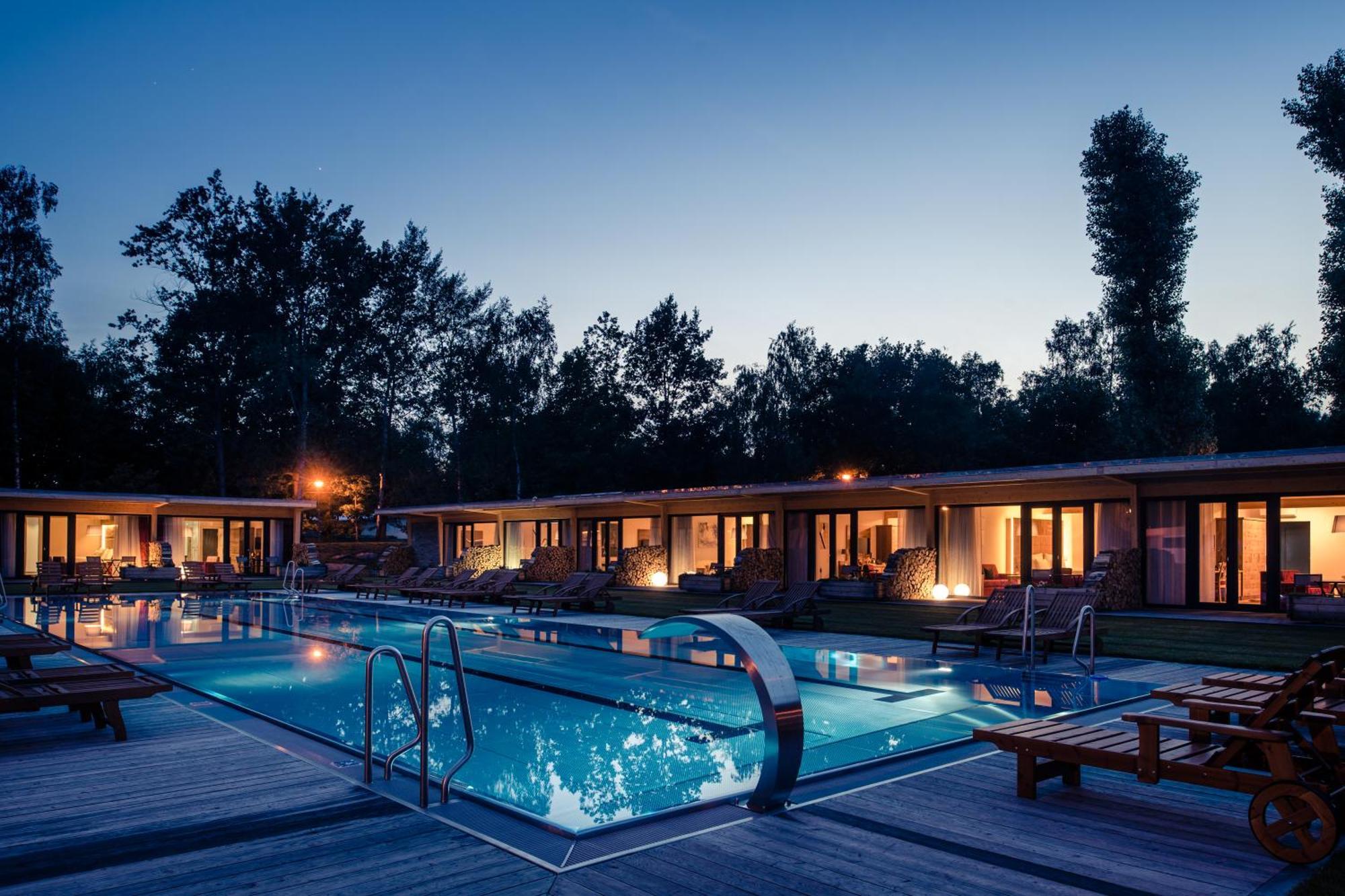 צ'סקה בודיוביצה Villa Resort & Organic Spa - Zahajen Prodej Letni Sezony מראה חיצוני תמונה