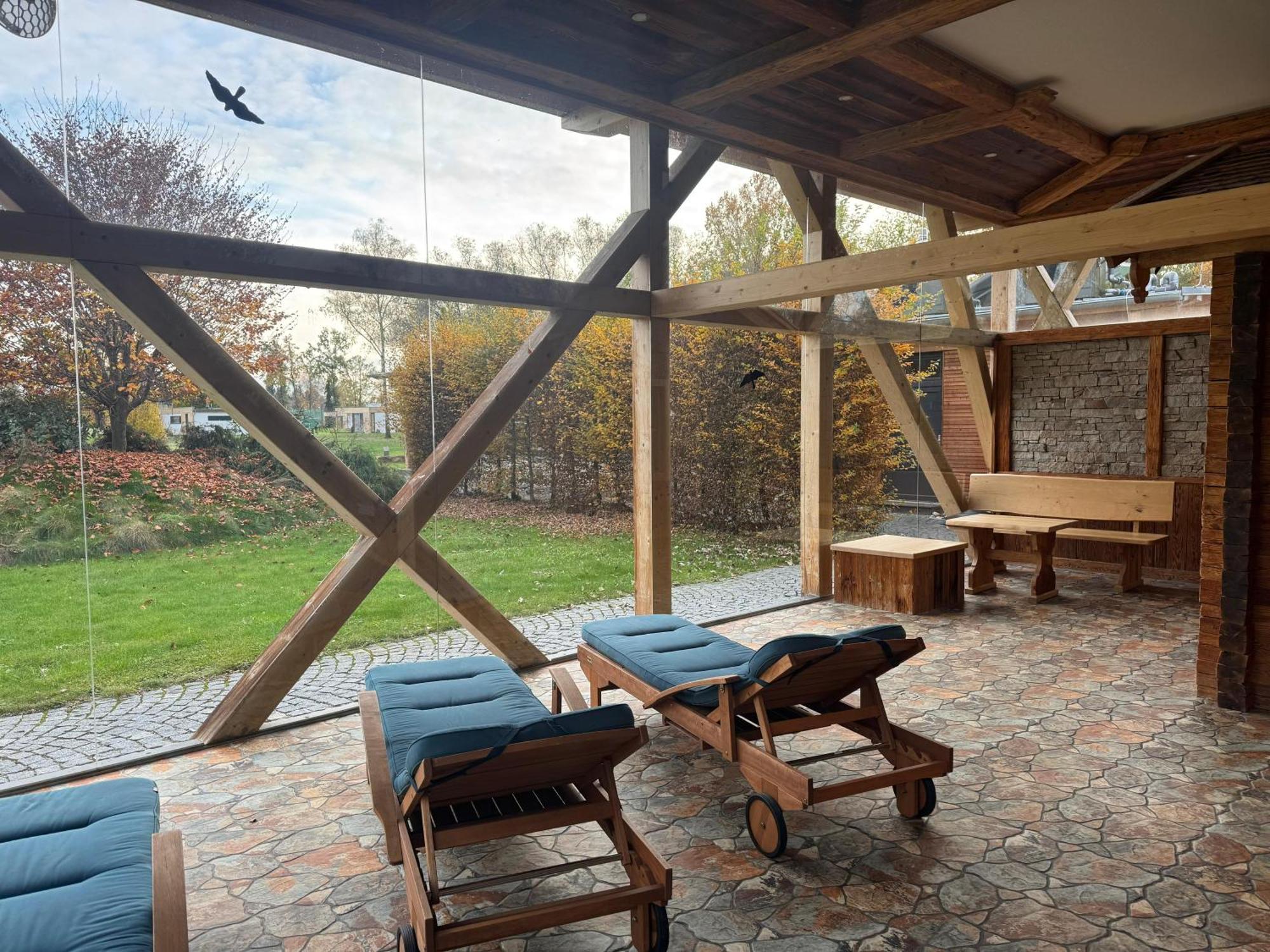 צ'סקה בודיוביצה Villa Resort & Organic Spa - Zahajen Prodej Letni Sezony מראה חיצוני תמונה